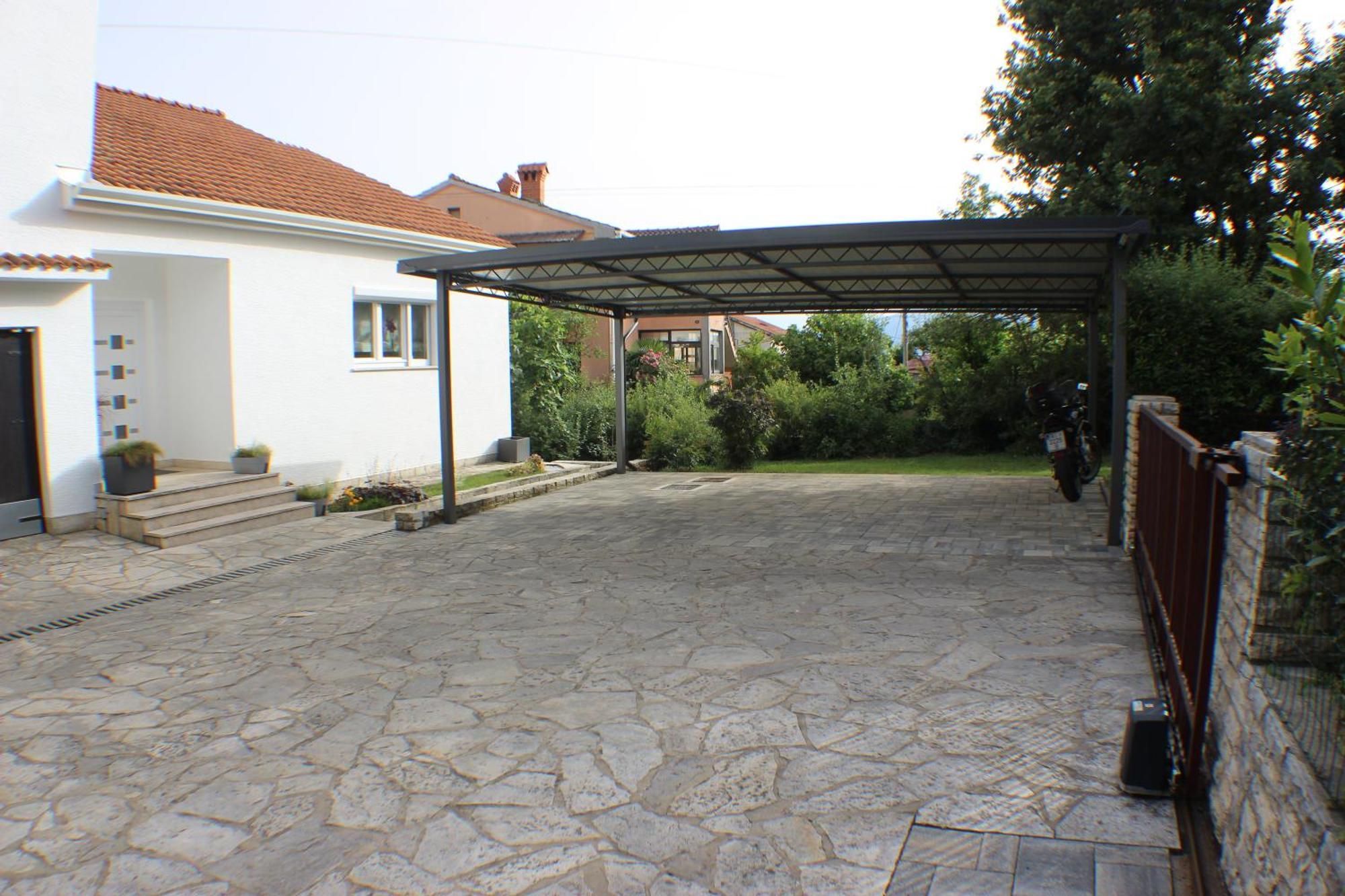 Sky Garden Apartment Rijeka Exterior photo